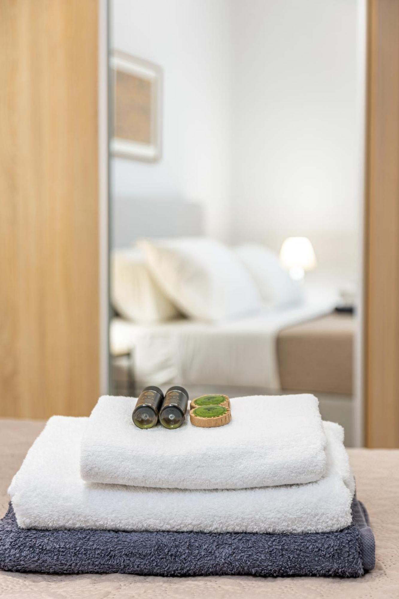 Dreamwave Residence - Unique Holidays By The Sea Ligaria  Eksteriør billede