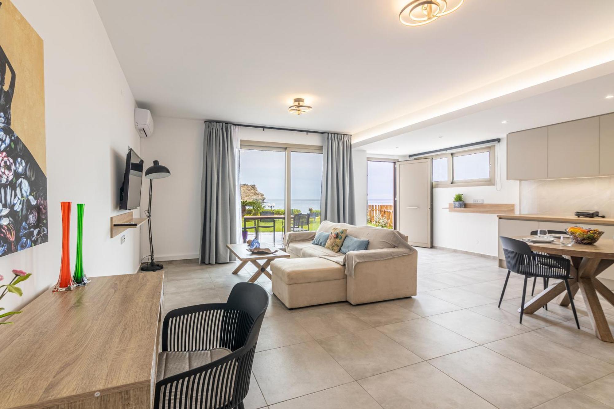 Dreamwave Residence - Unique Holidays By The Sea Ligaria  Eksteriør billede